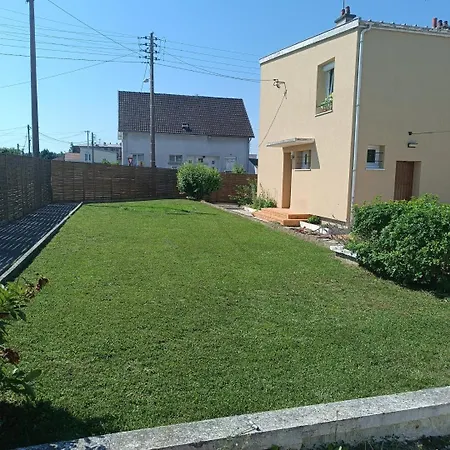 Comme A La Maison Saint-Julien-les-Villas